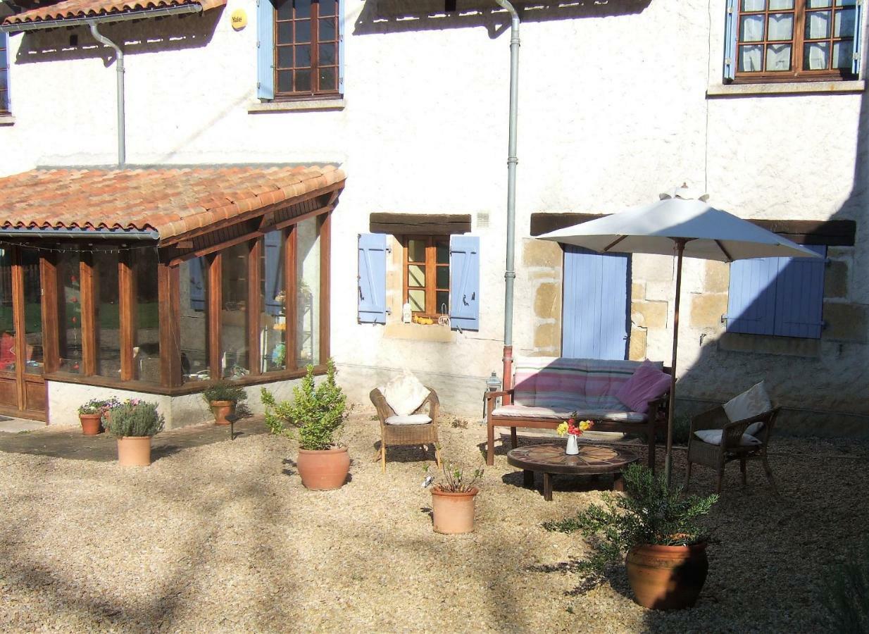 Bed and Breakfast Maison Verger Availles-Limouzine Екстер'єр фото
